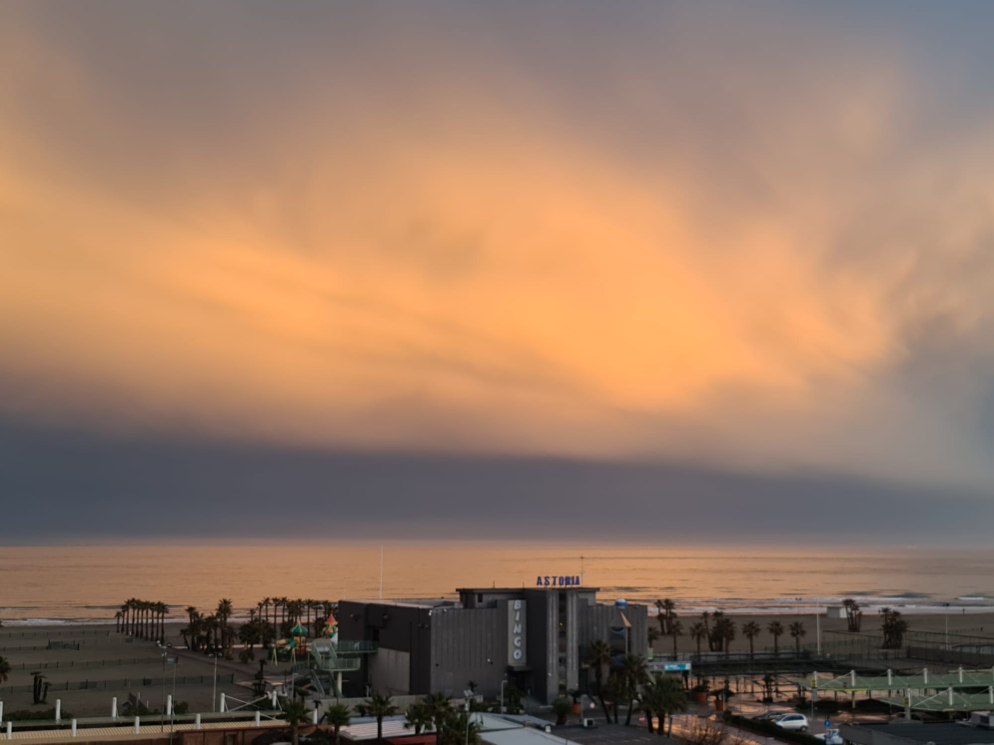 Spiaggia e mare di Sottomarina al tramonto